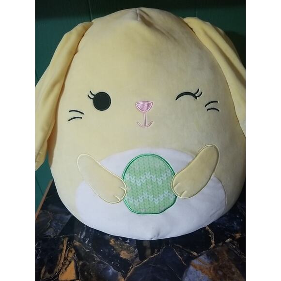 Squishmallows Easter Squad Goldine Bunny Holding Easter Egg 18” Kelly Toys 2023 - Picture 6 of 6